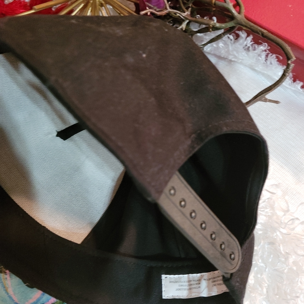 Cap - Picture 4 of 5